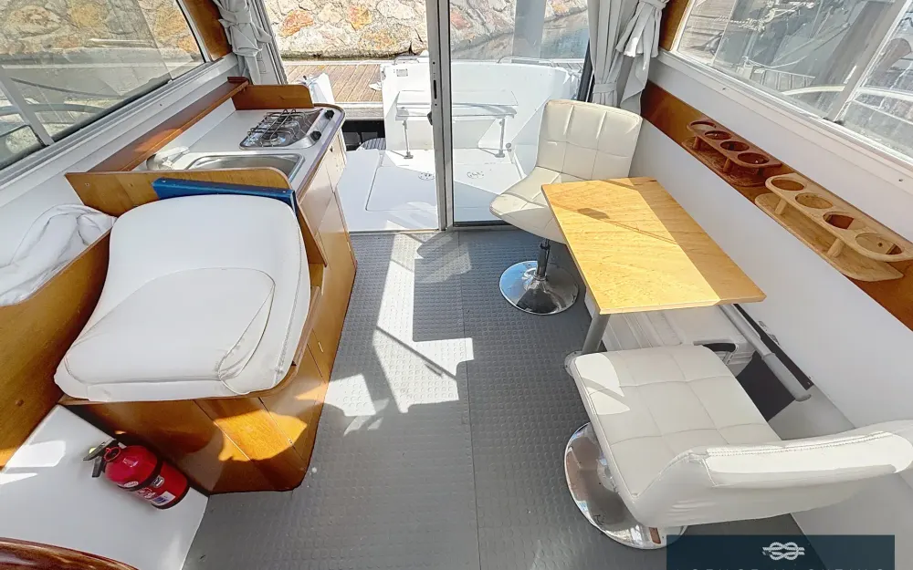 slider 9 Beneteau Antares 760