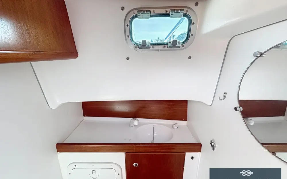 slider 11 Beneteau Antares 760