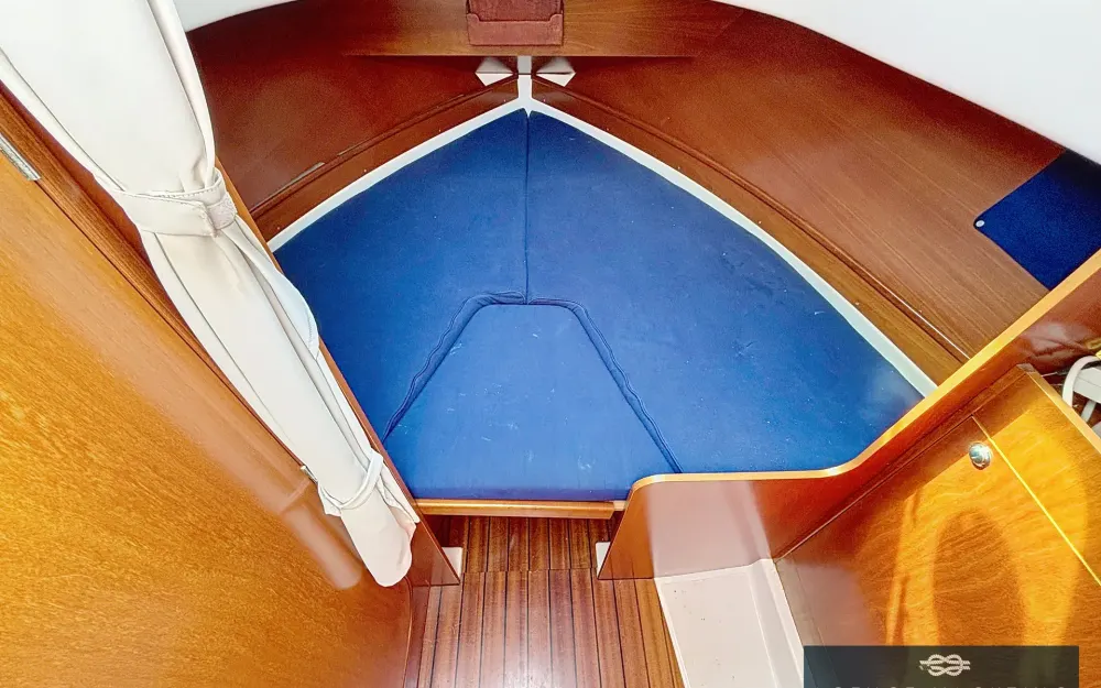 slider 13 Beneteau Antares 760