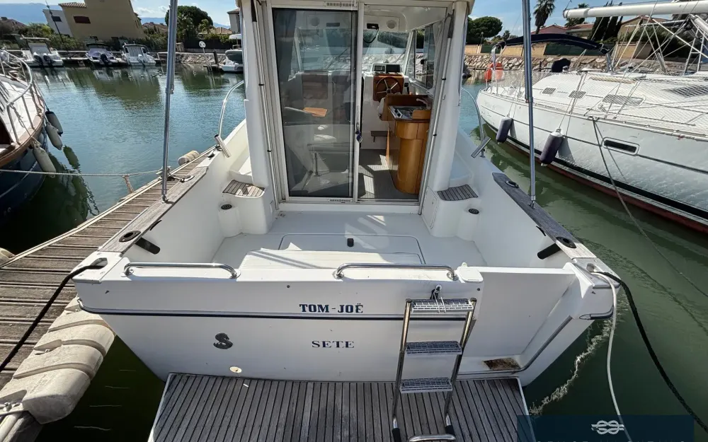 slider 19 Beneteau Antares 760