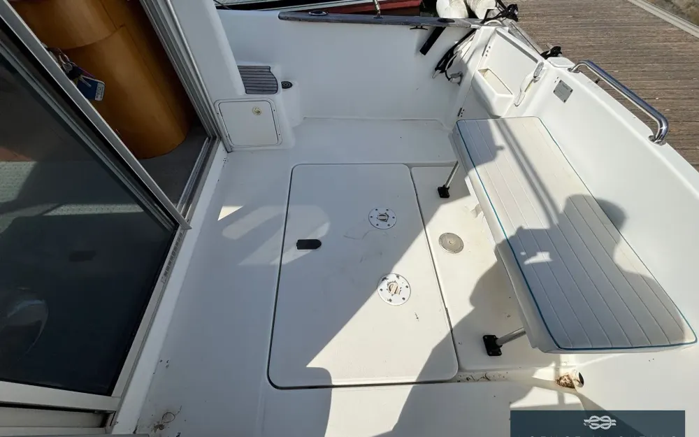 slider 22 Beneteau Antares 760