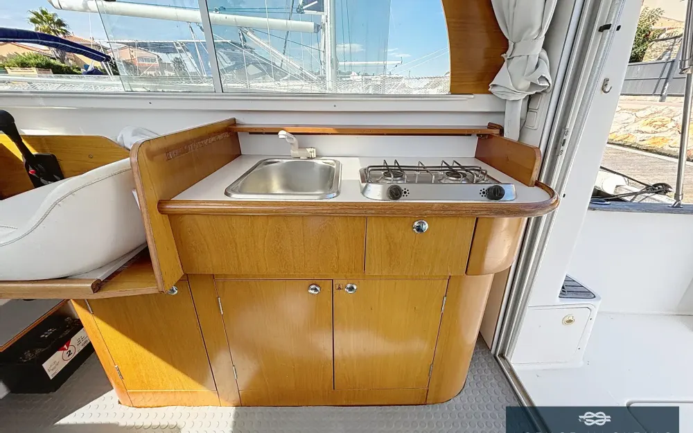 slider 4 Beneteau Antares 760