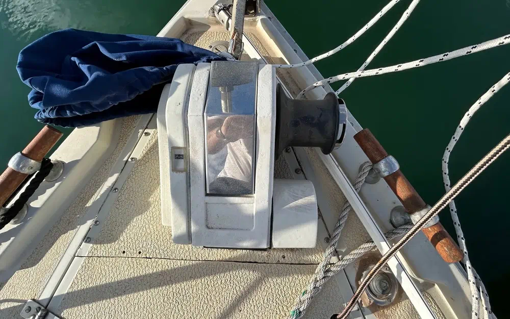 slider 17 Albin Marine MS 82