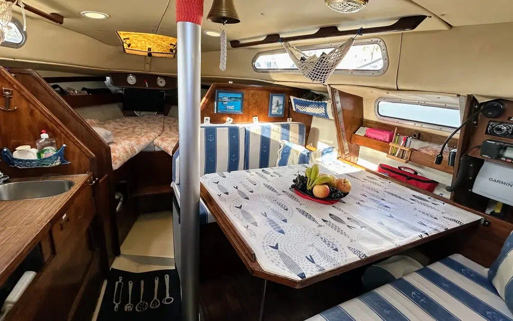 slider 7 Albin Marine MS 82