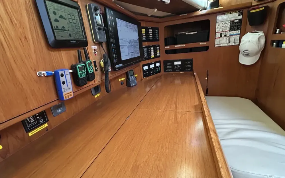 slider 14 Jeanneau Sun Odyssey 49