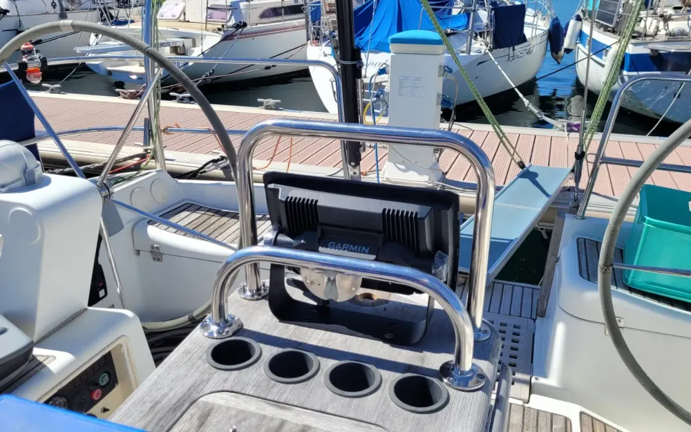 slider 18 Jeanneau Sun Odyssey 49