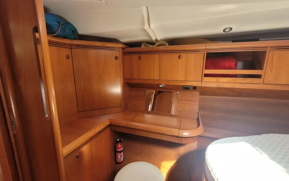 slider 5 Jeanneau Sun Odyssey 49