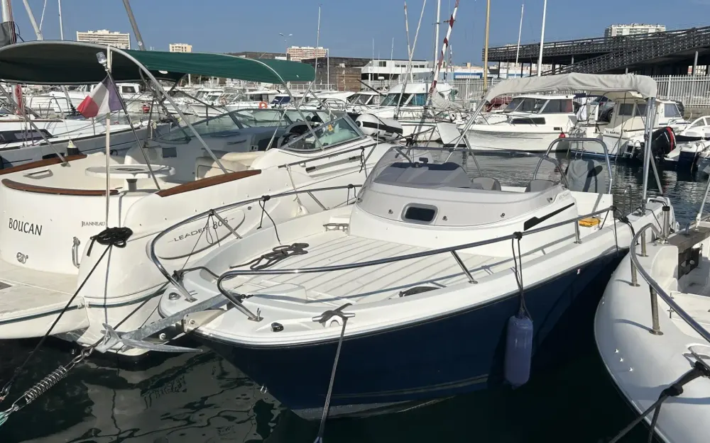 slider 16 Jeanneau Cap Camarat 6.5 WA
