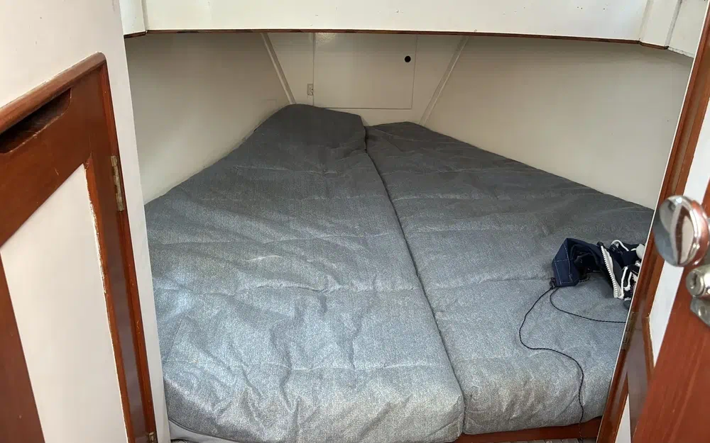 slider 6 Grand Banks 32 Sedan Europa