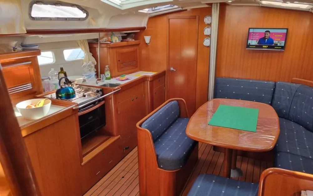 slider 11 Beneteau Oceanis 423Clipper