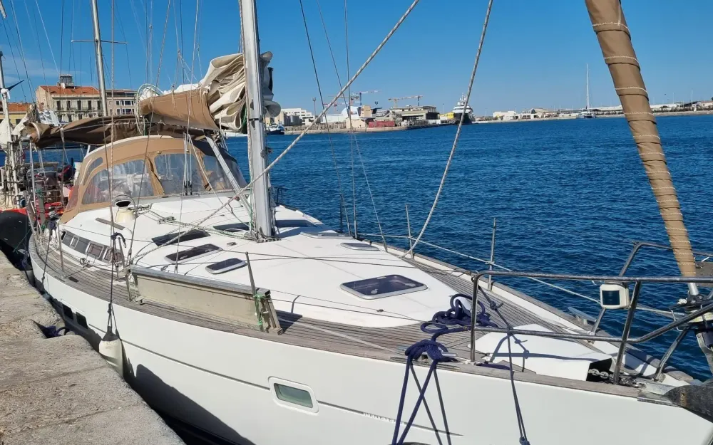 slider 1 Beneteau Oceanis 423Clipper