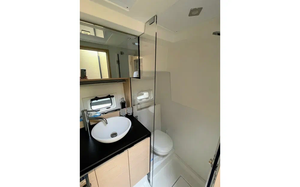 slider 20 Prestige Yachts 420 Fly