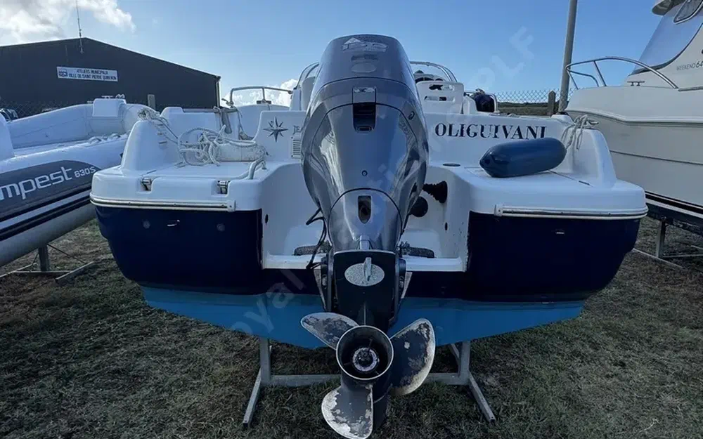 slider 2 Jeanneau Cap Camarat 625