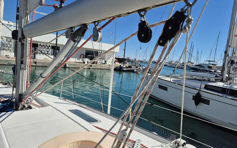 slider 8 Beneteau Oceanis 351