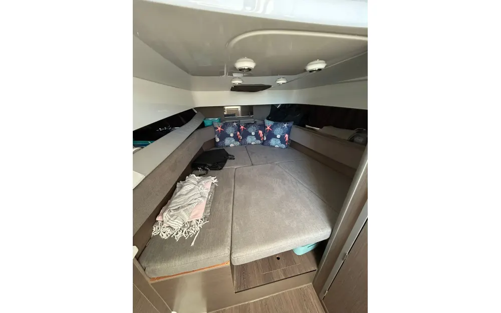 slider 2 Beneteau Flyer 9 Sundeck