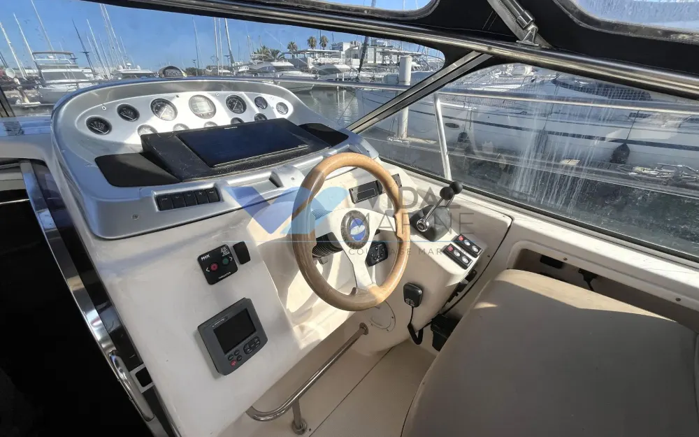 slider 17 Bavaria  380 Sport Ht