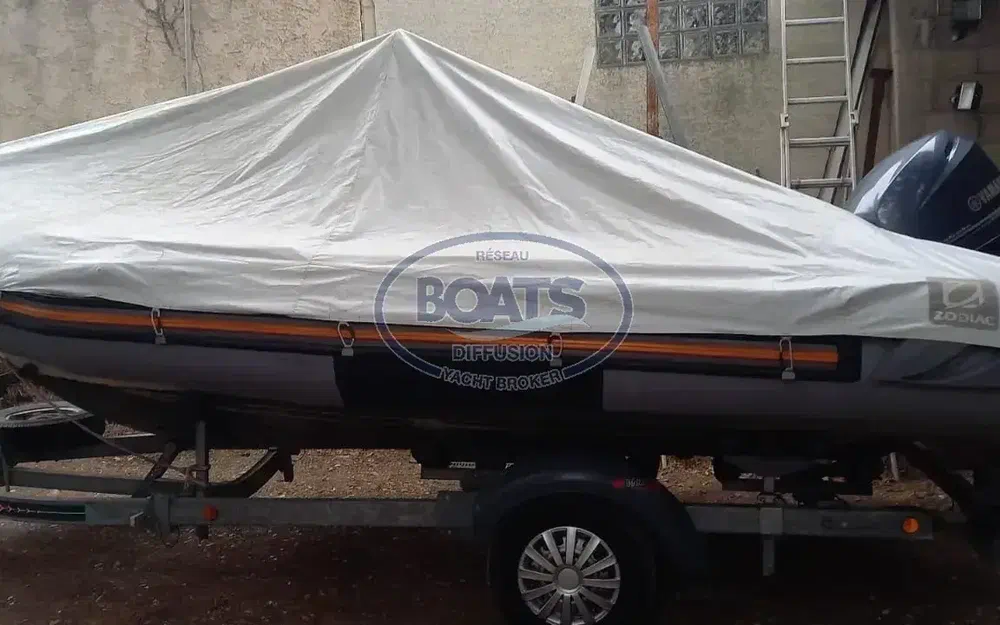 slider 13 Zodiac Pro Open 550