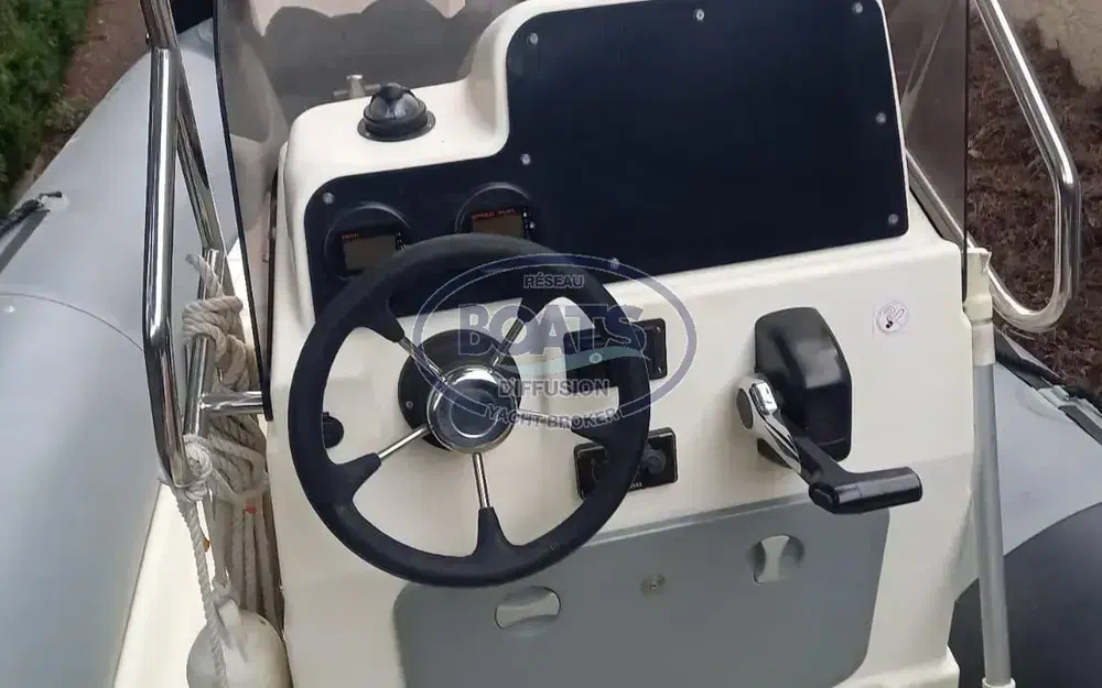 slider 5 Zodiac Pro Open 550