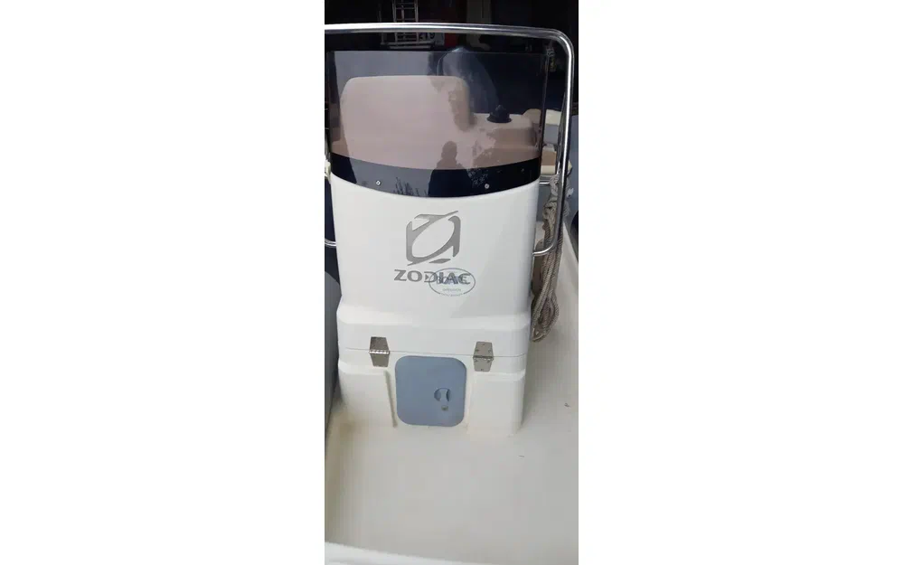 slider 8 Zodiac Pro Open 550