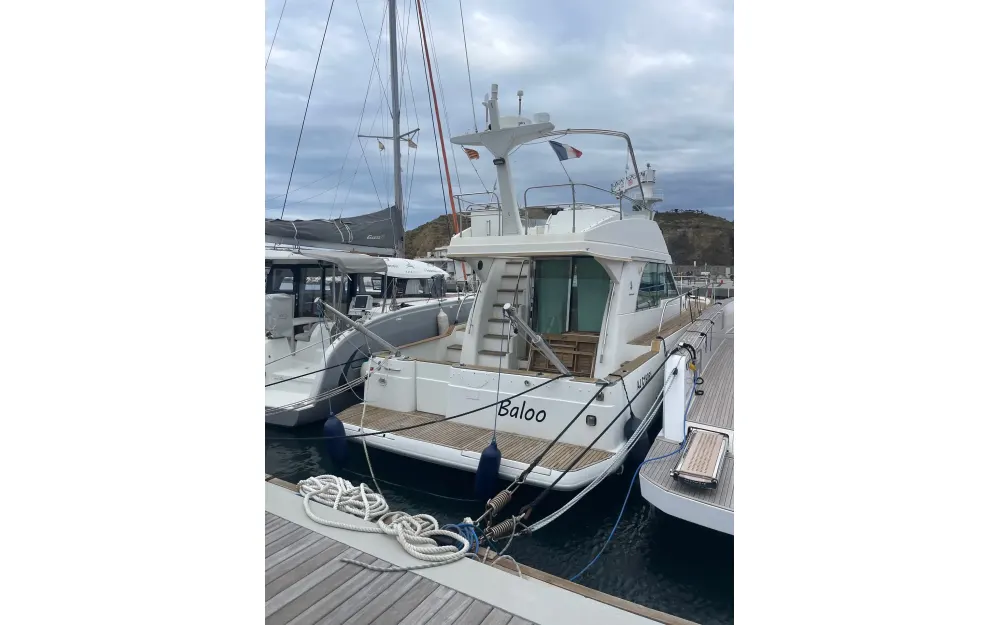 slider 1 Beneteau Antares 13.80
