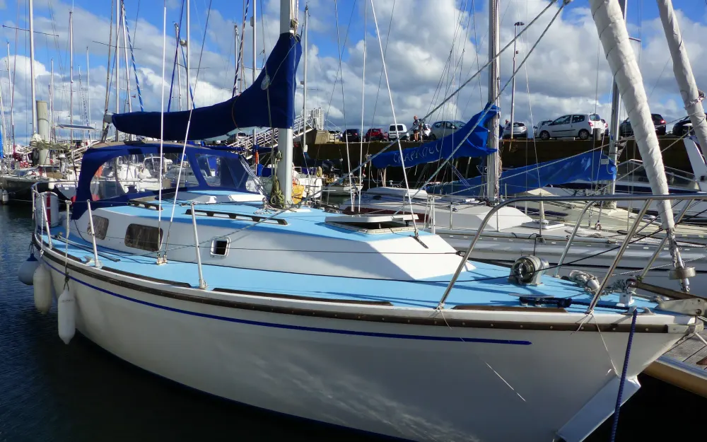 slider 1 Westerly Konsort 29
