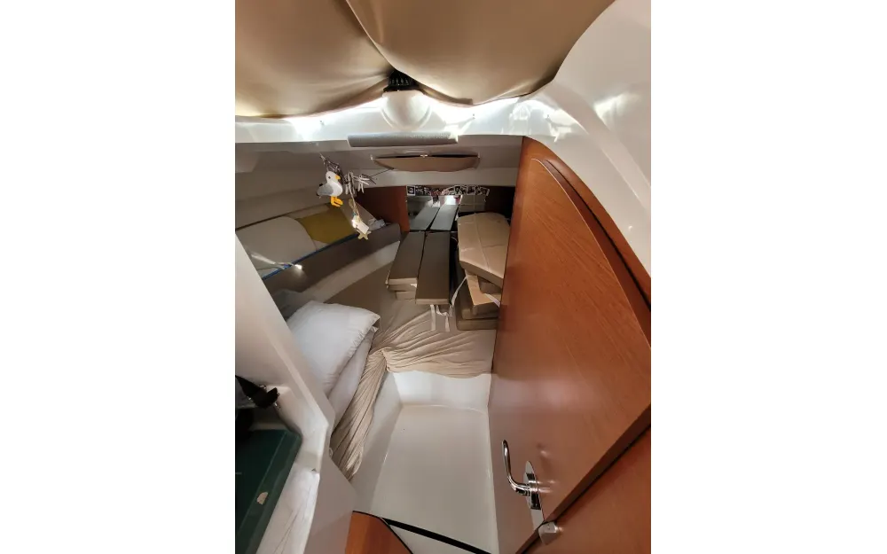 slider 11 Jeanneau Merry Fisher 755