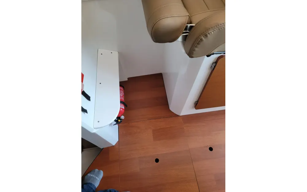 slider 30 Jeanneau Merry Fisher 755