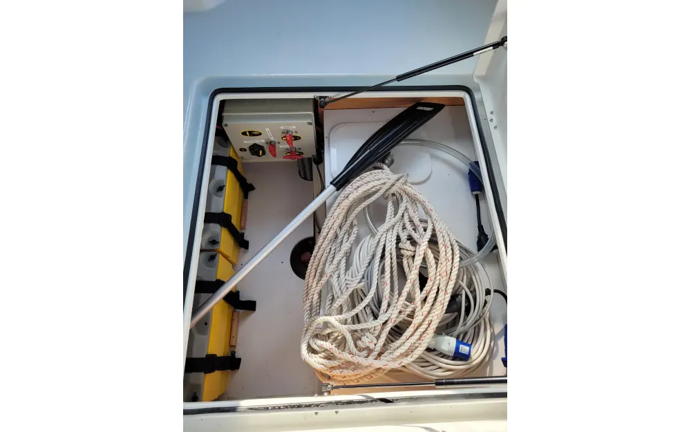 slider 31 Jeanneau Merry Fisher 755