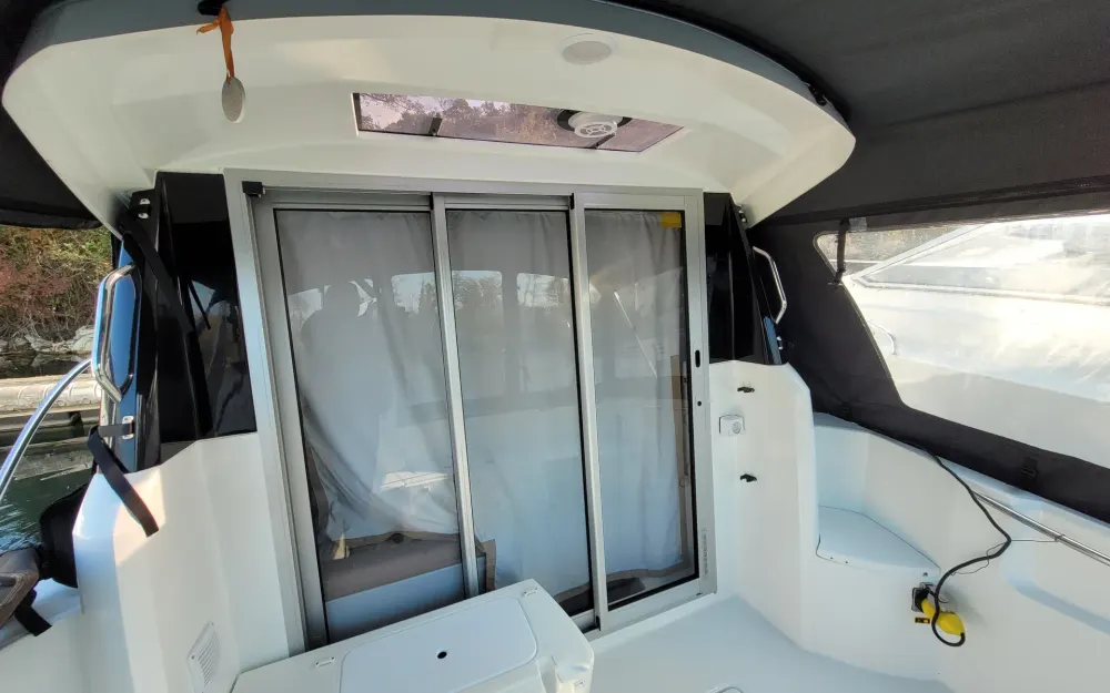 slider 35 Jeanneau Merry Fisher 755