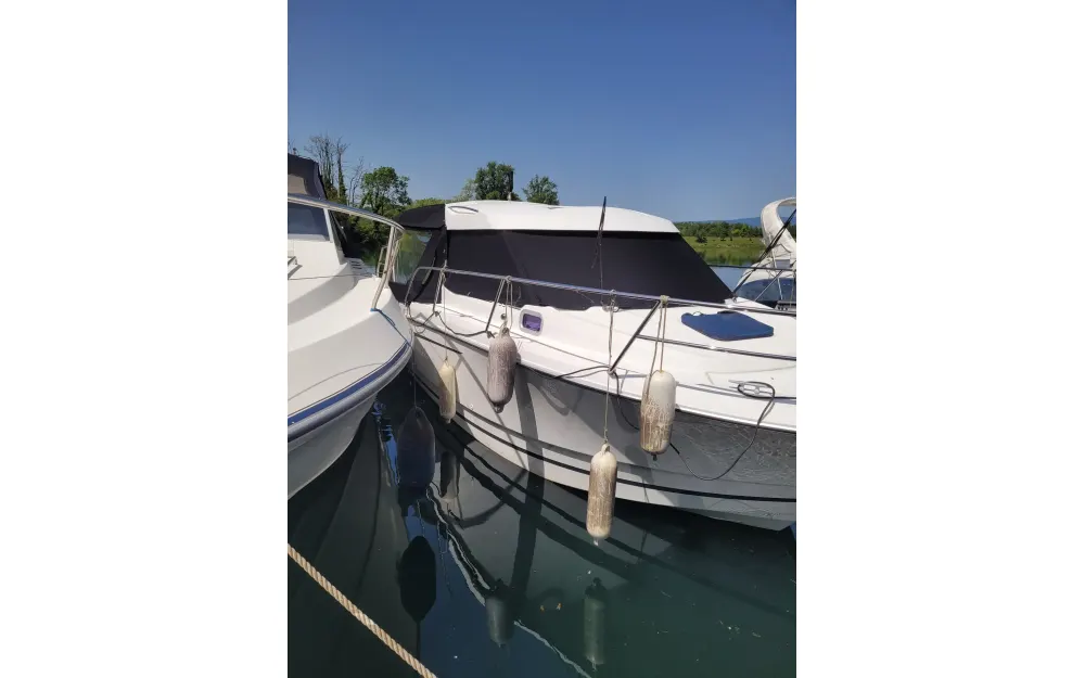 slider 2 Jeanneau Merry Fisher 755