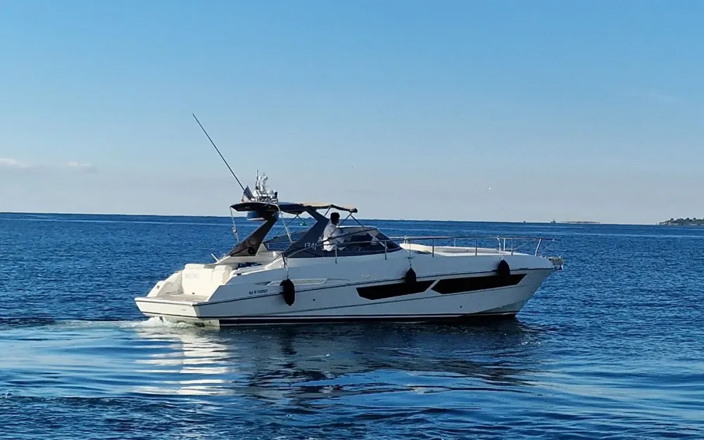 slider 3 Fiart Mare Fiart 34 Genius