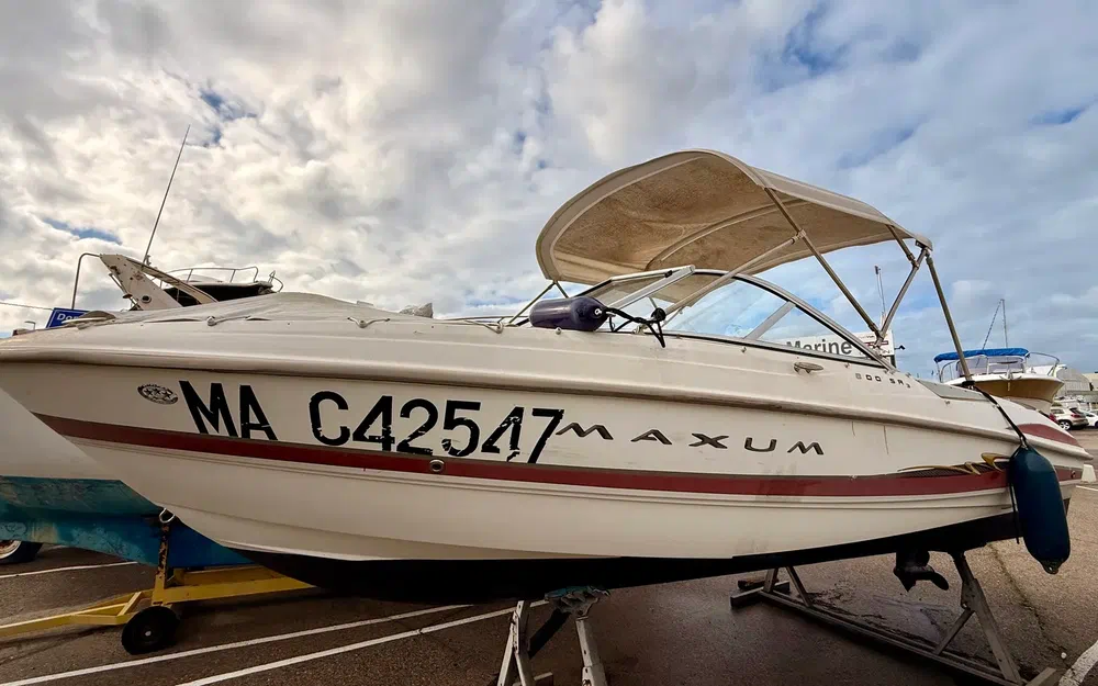 slider 1 Maxum  1800 SR