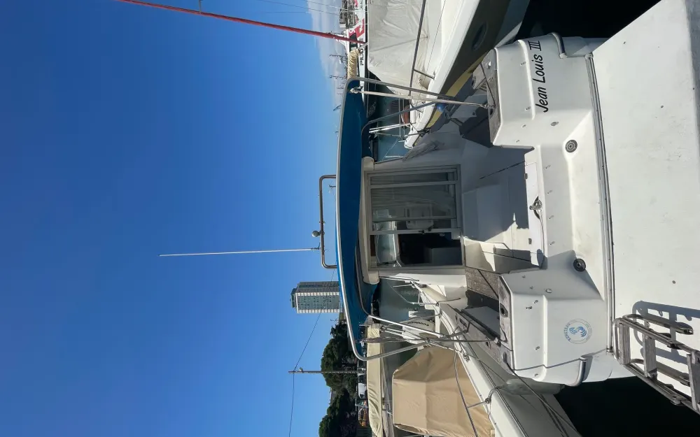 slider 10 Beneteau Antares 710