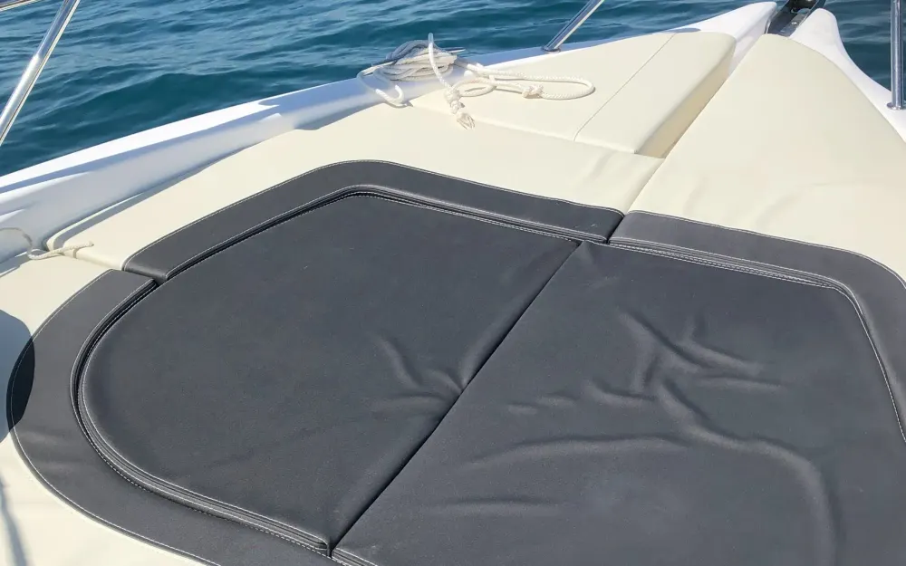 slider 3 B2 Marine Cap Ferret 572Open