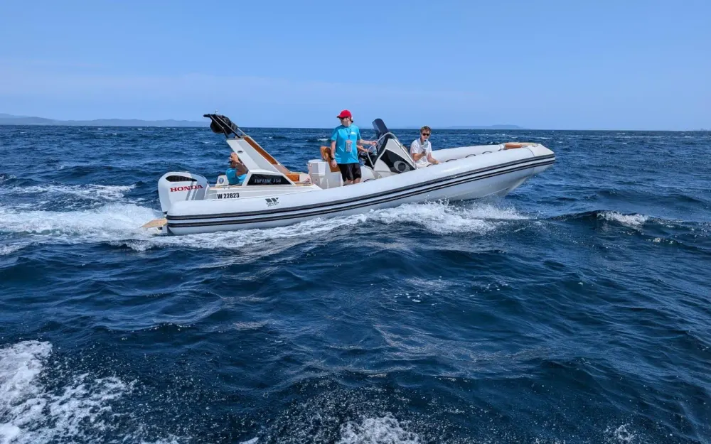 slider 7 Tiger Marine 750 TOP LINE