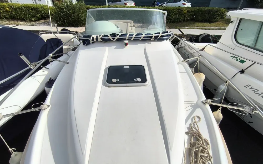 slider 3 Beneteau Flyer 701