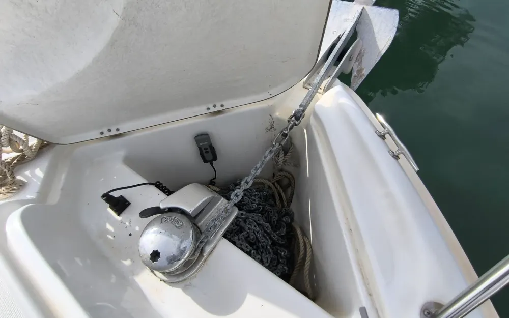 slider 7 Beneteau Flyer 701