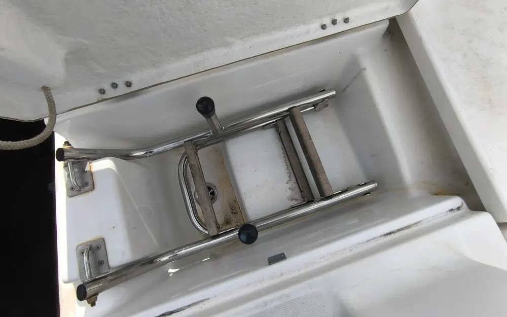 slider 8 Beneteau Flyer 701