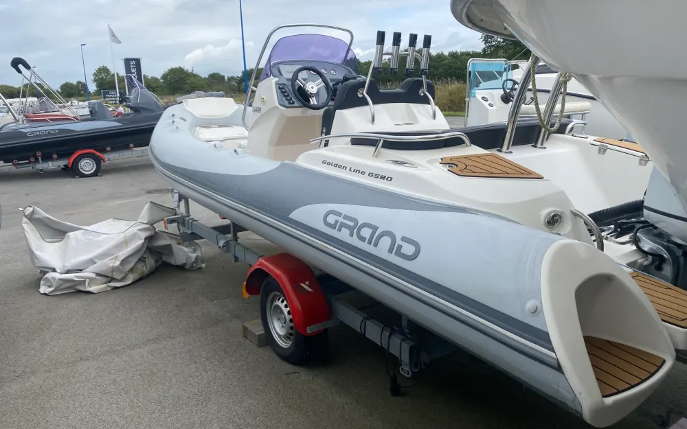 slider 3 Grand Golden Line 580