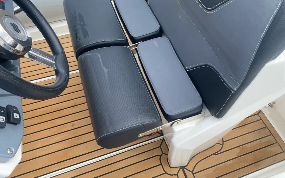 slider 6 Grand Golden Line 580