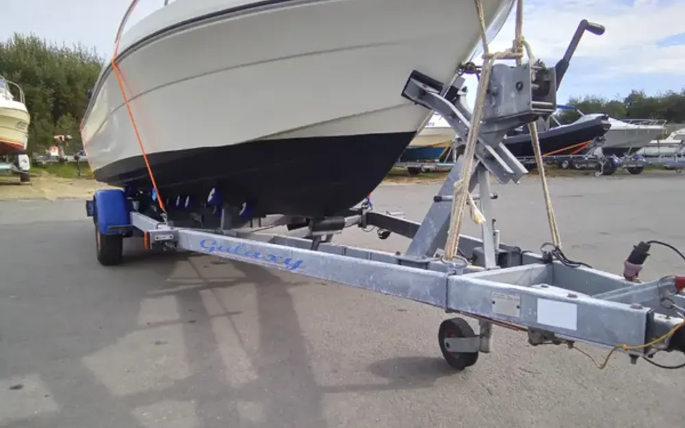 slider 11 Jeanneau Cap Camarat 5.1
