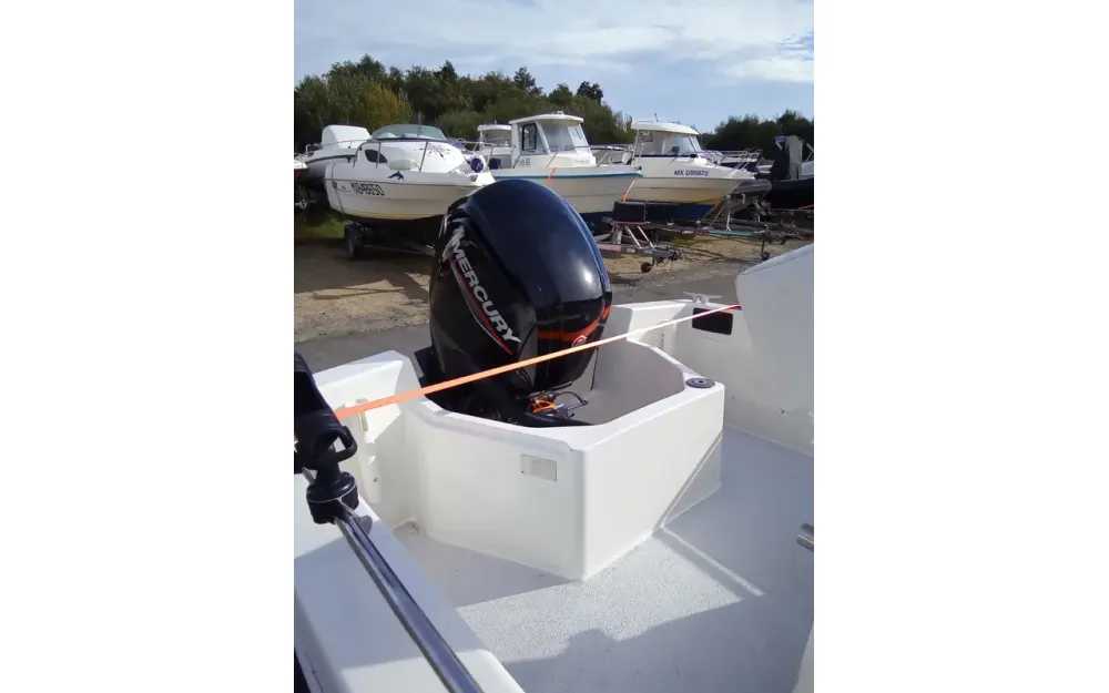 slider 4 Jeanneau Cap Camarat 5.1
