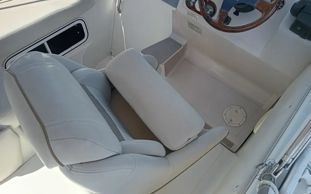 slider 6 Regal Commodore 2665