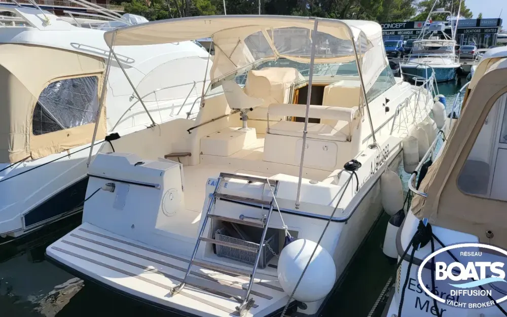 slider 0 Guy Couach  1060 Sun Deck