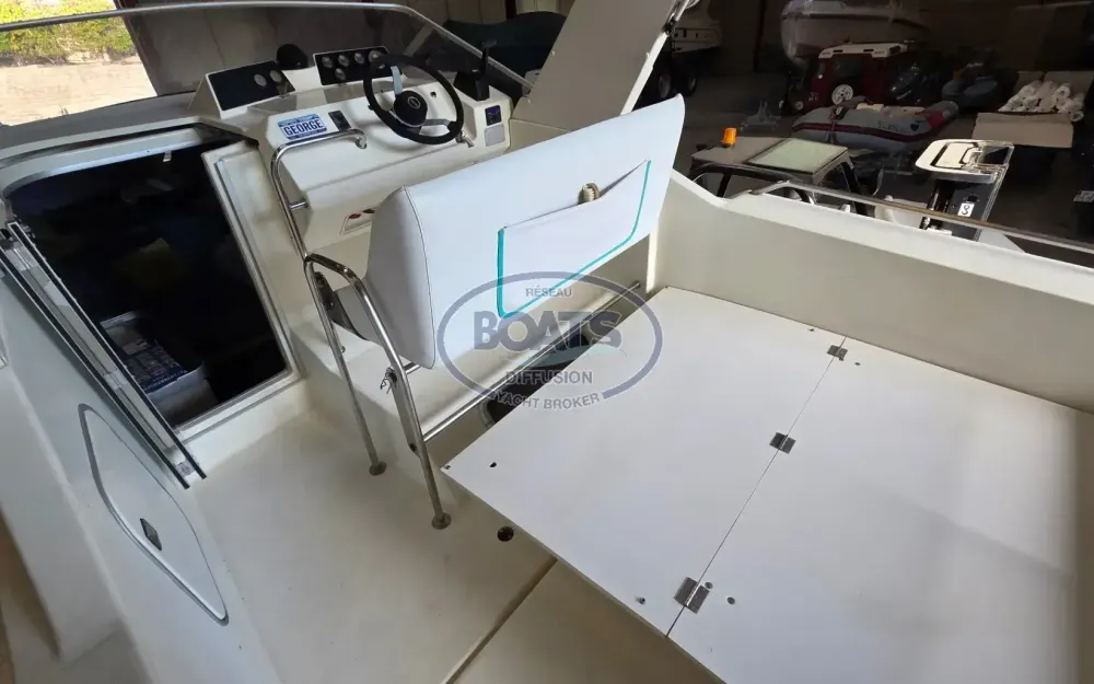 slider 7 Beneteau Flyer 7