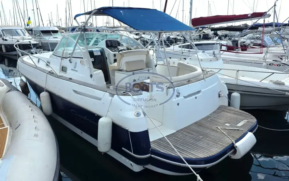 slider 1 Beneteau Ombrine 801