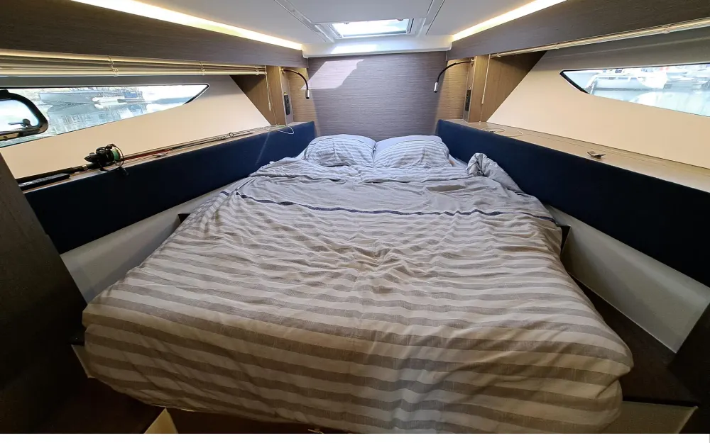 slider 13 Beneteau Gran Turismo 36
