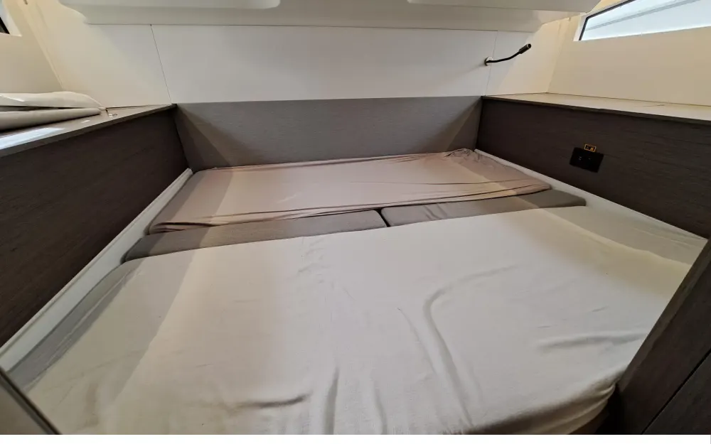 slider 14 Beneteau Gran Turismo 36