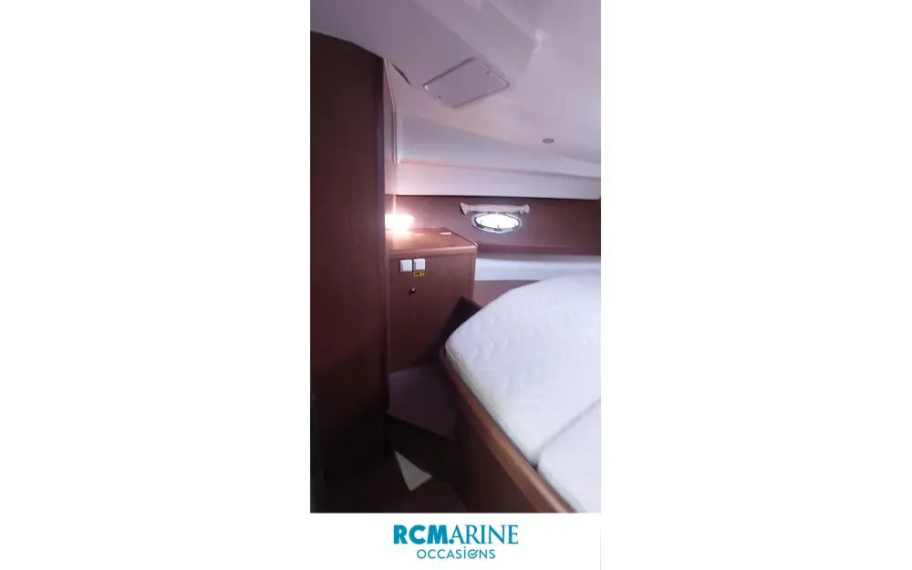 slider 12 Beneteau Antares 30 Fly
