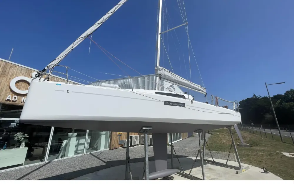 slider 0 Beneteau First 27